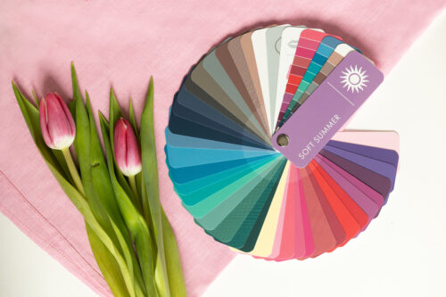 Henkariin Soft Summer-väripaletti